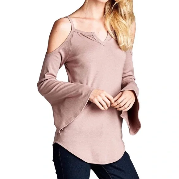 Mauve Bell Sleeve Cold Shoulder Shirttail Hem Top - Picture 1 of 5